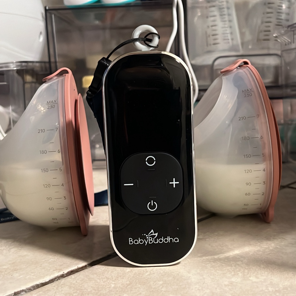 2.0 BabyBuddha Double Electric Breast Pump - Picture 9 of 9